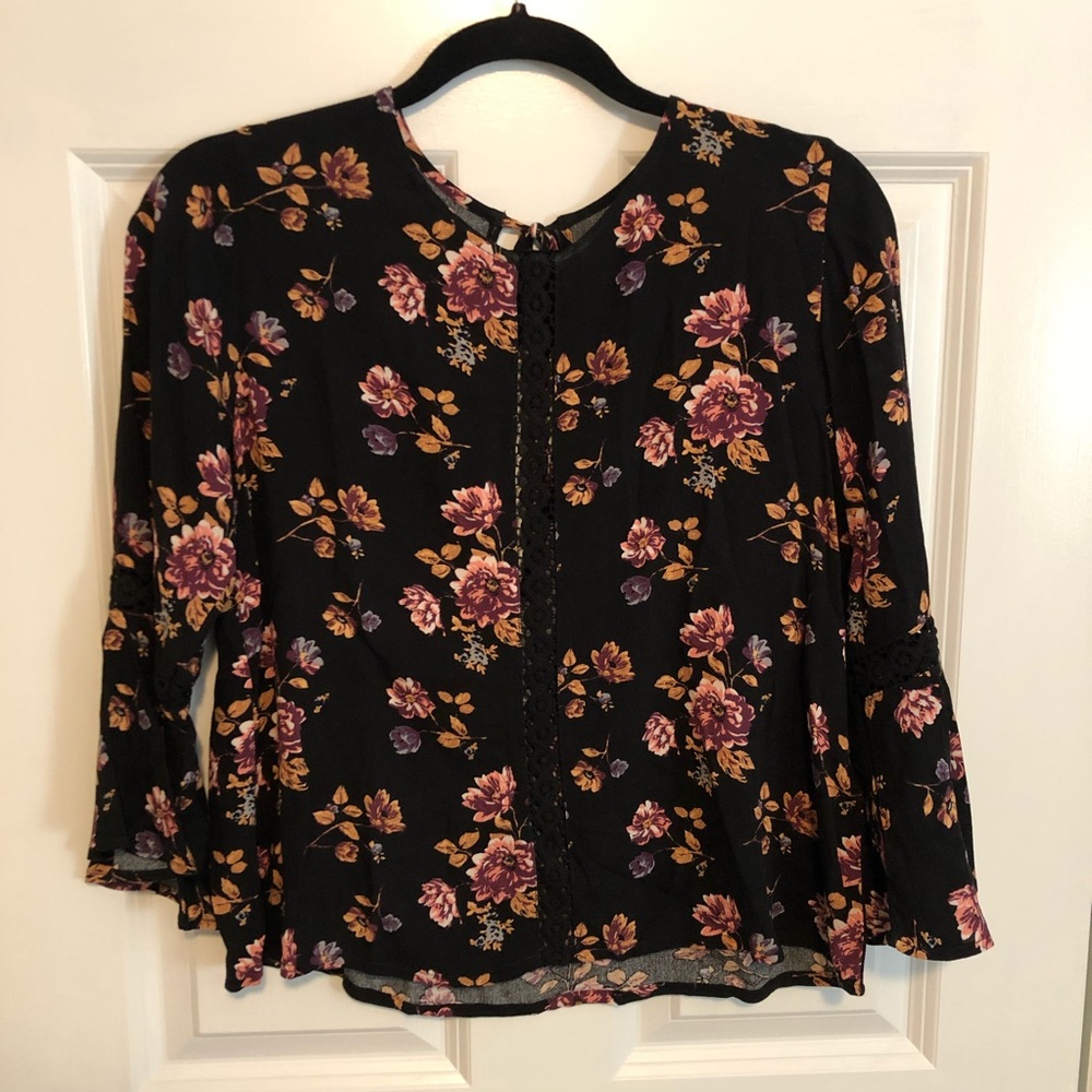 Floral top